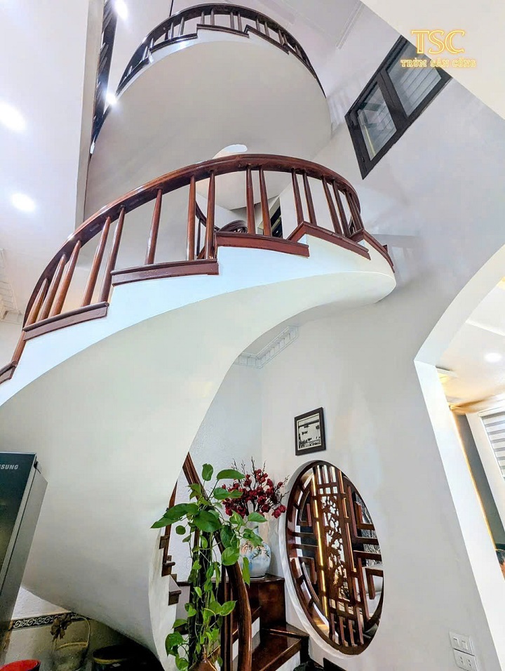 BÁN NHÀ PHONG CÁCH VILLA – MẶT NGÕ CÁT DÀI (HAI BÀ TRƯNG), LÊ CHÂN, HẢI PHÒNG